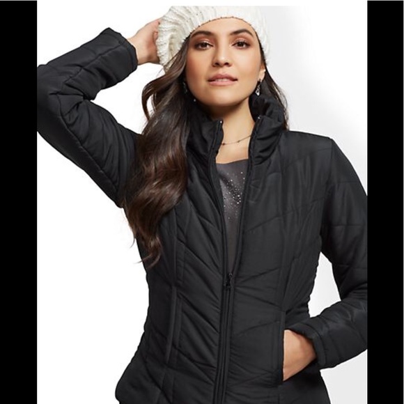 New York & Company Jackets & Blazers - ⭐️2X🎉HP🎉⭐️NWT Black New York &Co Puffer Jacket